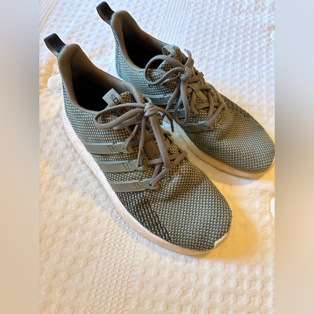 Men’s Adidas Tennis Shoes